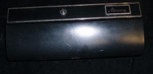 1968 Mercury handskfackslucka