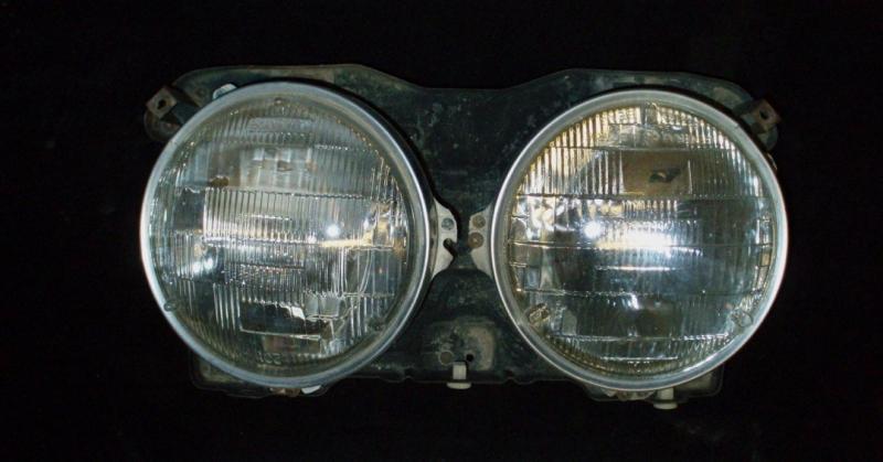 1968 Oldsmobile 98 headlight pot left