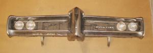 1968 Pontiac Executive bumper grill
