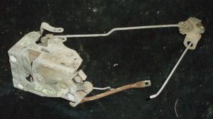 1969 Chrysler Newport lockcase right