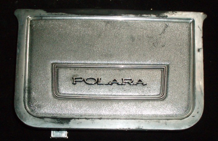 1969 Dodge Polara plast (ett fäste trasigt)