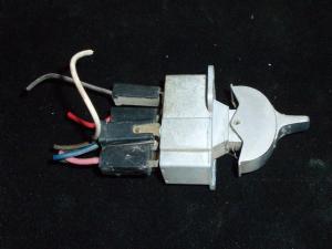 1969 Dodge Polara torkarknapp