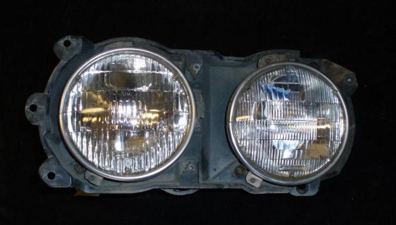 1969 Chrysler headlight pot left