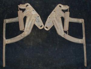 1970 Chevrolet Nova hood hinge pair