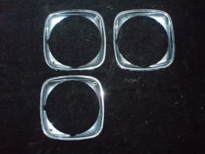 1971 Buick LeSabre 3 pieces headlight doors