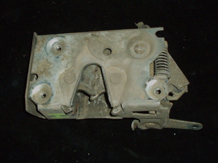 1972 Ford Galaxie lockcase right