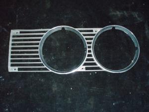 1972 Mercury Cougar head light door left