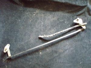 1972 Oldsmobile Vista Cruiser wiper mechanism