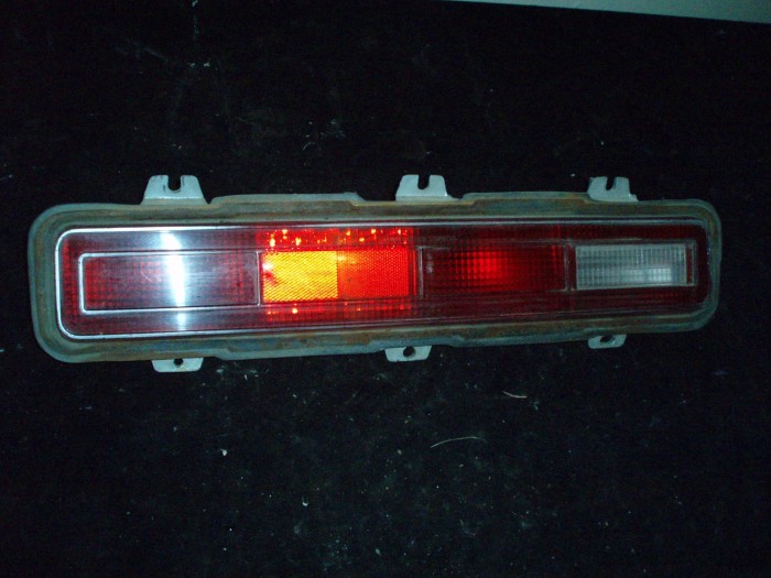 1973 Buick Century baklampa vänster