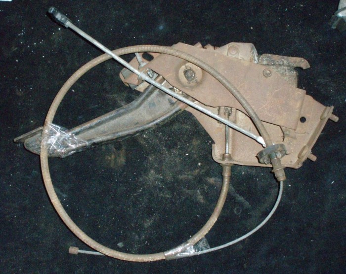1973 Dodge Charger handbrake mechanism with wire