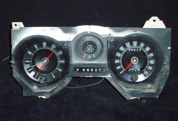 1975 Thunderbird instrument housing