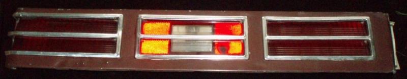1976 Chevrolet Caprice Classic tail light left