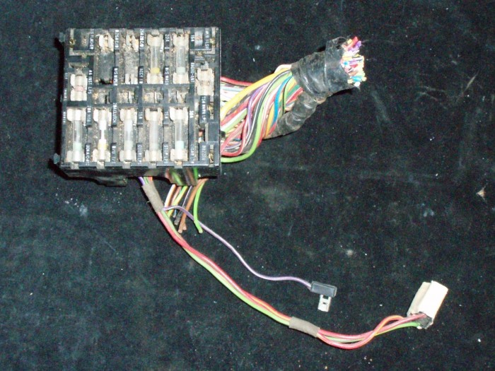 1976 Torino fuse holder