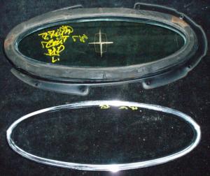 1977 Lincoln Continental 4dr opera window left