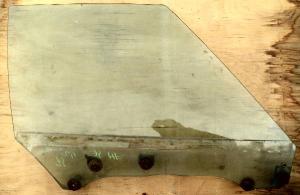 1973 Oldsmobile 98 4dr ht     side window tinted right front