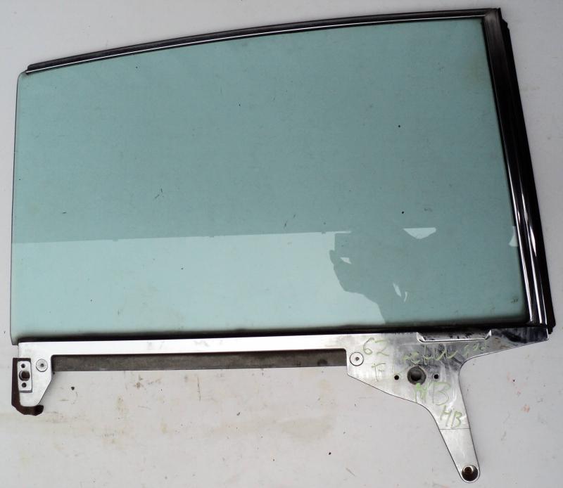 1962   Cadillac Fleetwood  4dr ht         side window   right rear