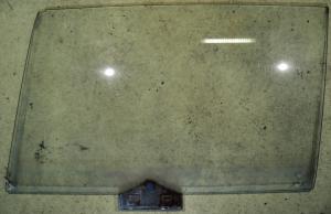 1970 Dodge Dart 2dr ht     side window left