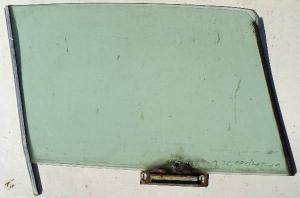 1967 Chrysler Imperial  2dr ht    side window tinted left front