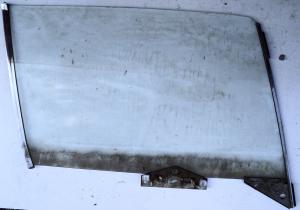 1965  Chrysler NewYorker   2dr ht      sidoruta   höger fram