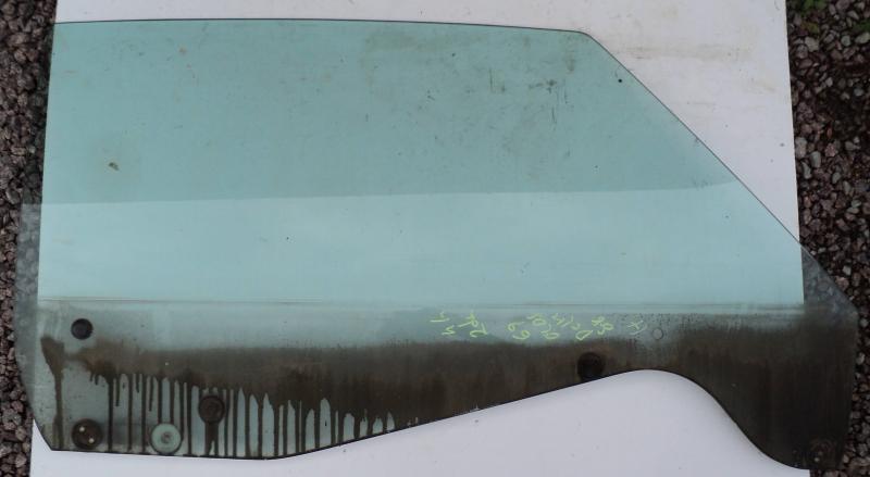 1969   Oldsmobile Delta 88  2dr ht        side window   right front