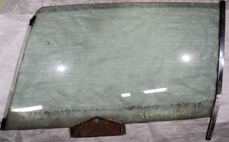 1968  Dodge Polara   2dr ht      sidoruta   vänster fram