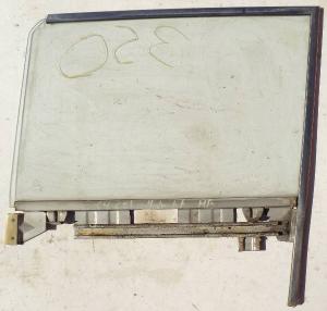 1964 Cadillac 4dr ht    side window right front