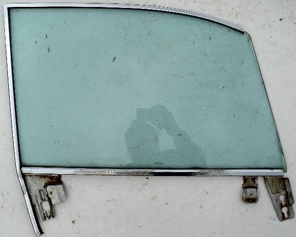 1962 Cadillac 4dr ht   side window tinted left front