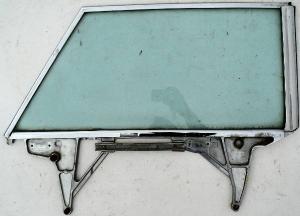 1960 Buick Electra 4dr ht    side window tinted left rear