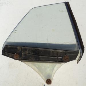 1968 Pontiac Catalina cab side window rear right