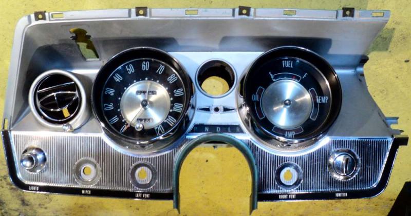 1963 Buick Electra  speedometer, housing med utag för cruise control