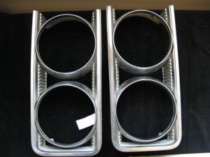 1964 Buick Wildcat Headlight door 