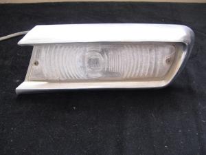 1956 Chrysler blinkerslampa vänster glaset trasigt