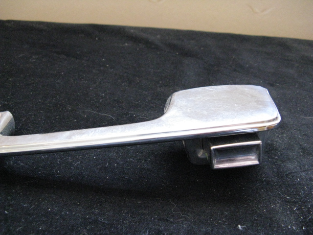 1967 Cadillac doorhandle front left