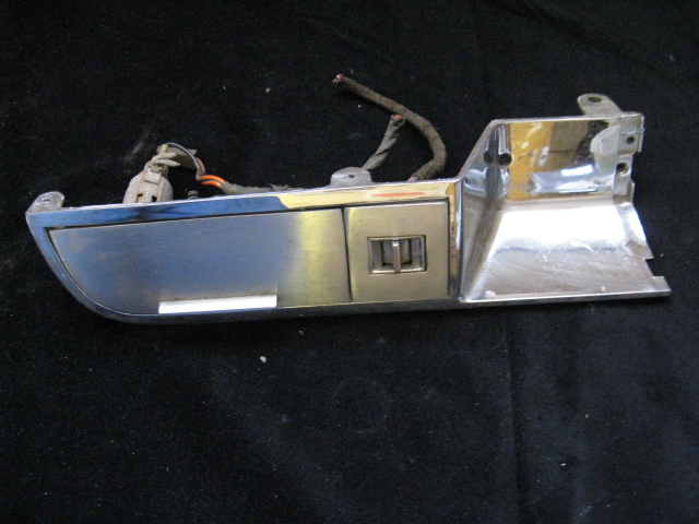 1965 Cadillac elhisspanel höger