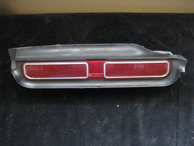 1968 Oldsmobile Cutlass taillight right