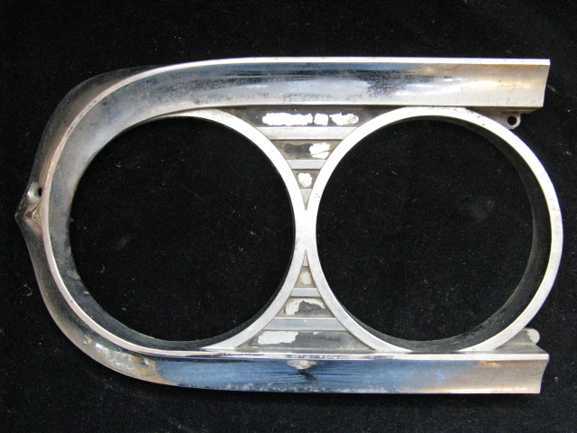 1959 Edsel headlight door left