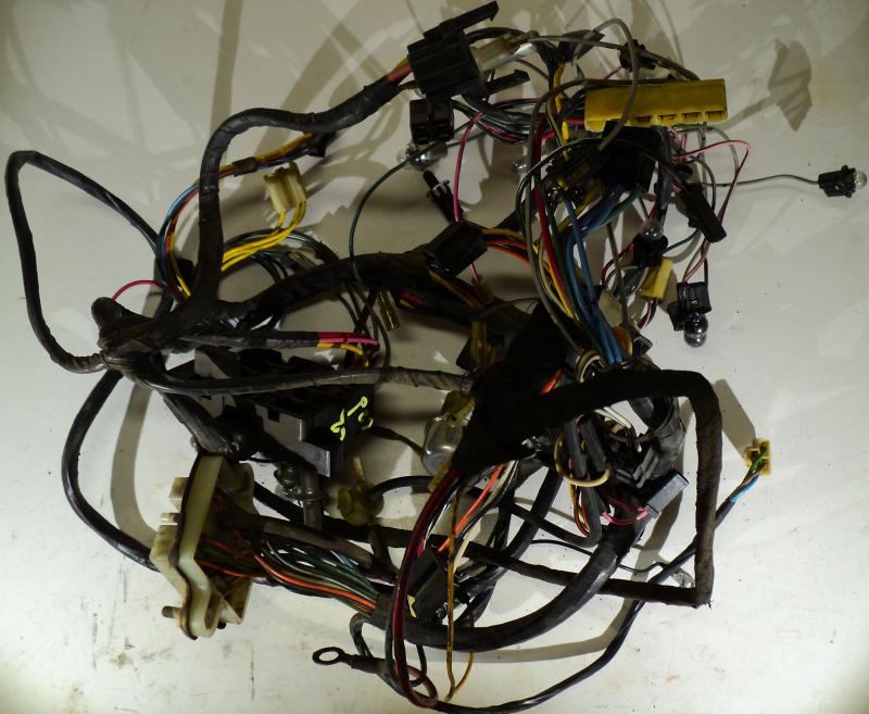 1962   Cadillac Fleetwood    wiring harness under the dashboard