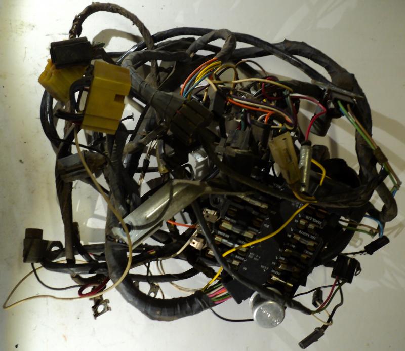 1962   Oldsmobile Starfire    kabelhärva under instrumentbräda