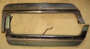 1965 Oldsmobile 98 fenderskirt pair (pores in chrome)