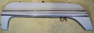 1966  Chrysler Newport       fender skirt        left