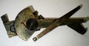 1970 Chrysler Newport 2dr ht power window mechanism left front