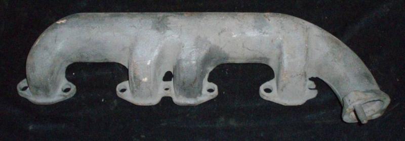 Ford 368 exhaust manifold left ECJ 9431 C