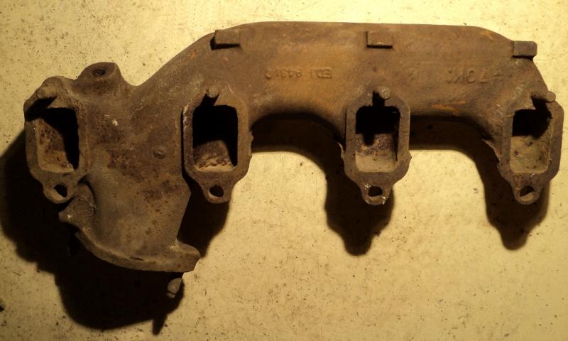 1959 Lincoln 430 exhaust manifold left EDJ 8431