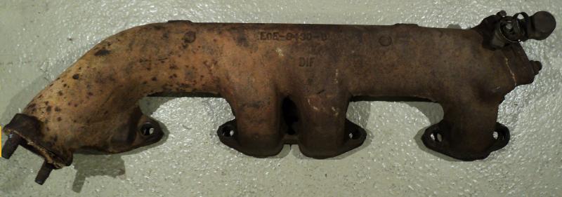 1955 Ford   272  exhaust manifold right ECE 9430B single system