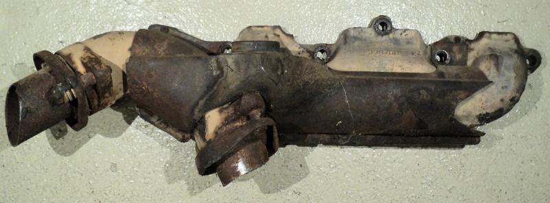 1969   Oldsmobile 98    exhaust manifold right 526707