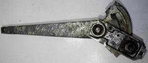 1965  Chrysler 300   4dr ht   window crank mechanism      right front