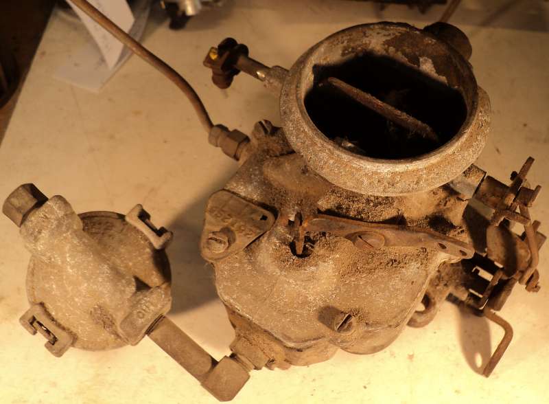 1957 Plymouth  V8  Carter carburetor      2512-5