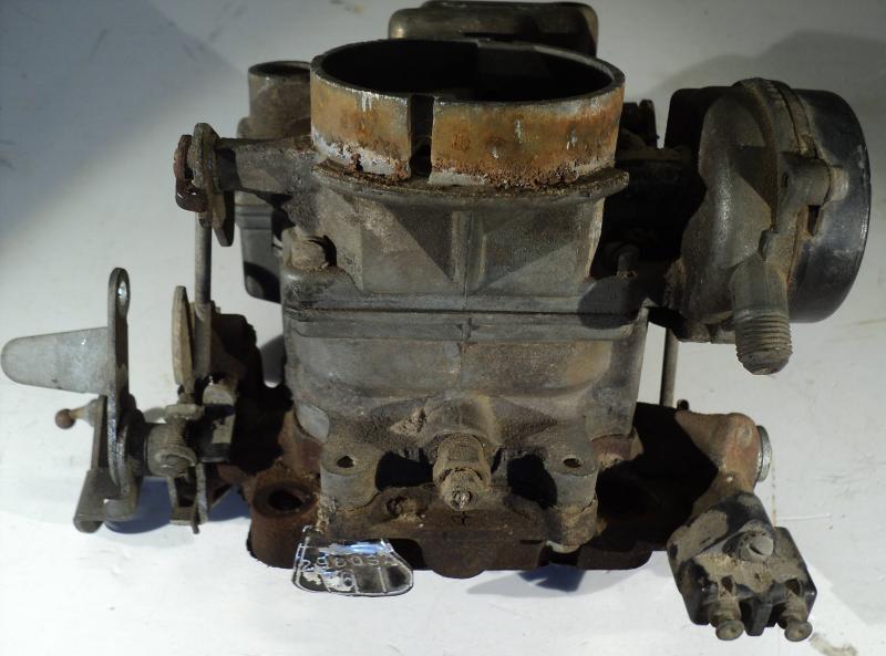 1959 Buick Carter  carburetor  2980 SA   2 port (ports firmly rusted, object)