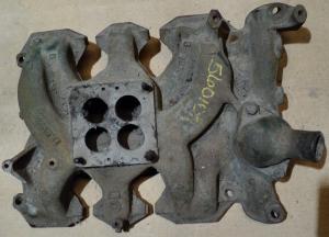 1956 Oldsmobile 324 intake manifold  4-bbl        561597