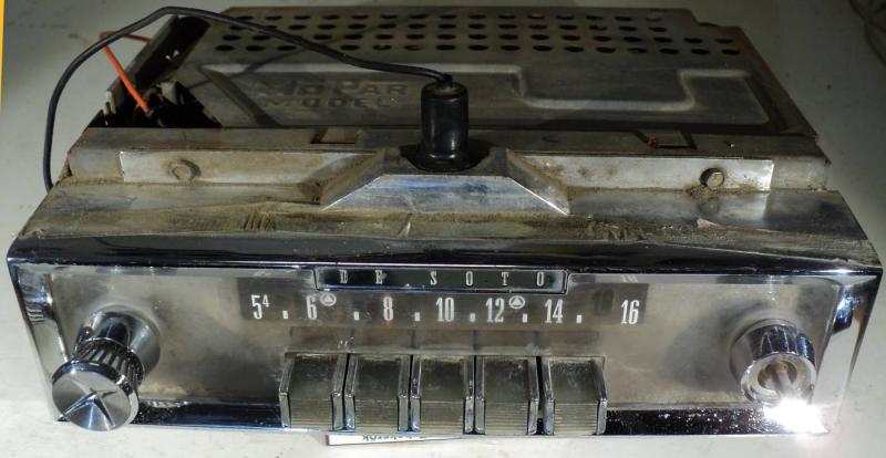 1960  DeSoto    radio model 304 (not tested) (missing an outer button)